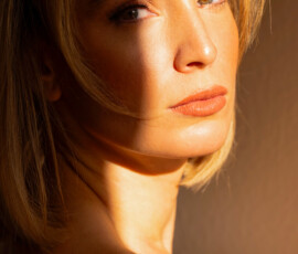 model-julia-roemmelt model-julia-roemmelt